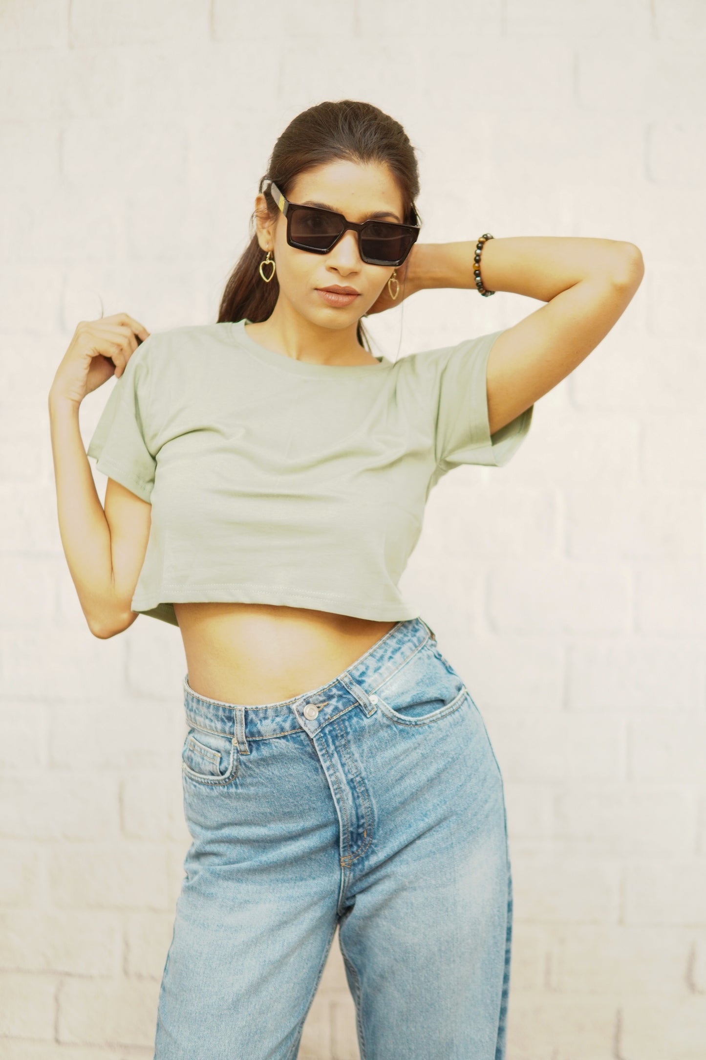 REGULAR FIT SOLID COTTON CROP-TOP