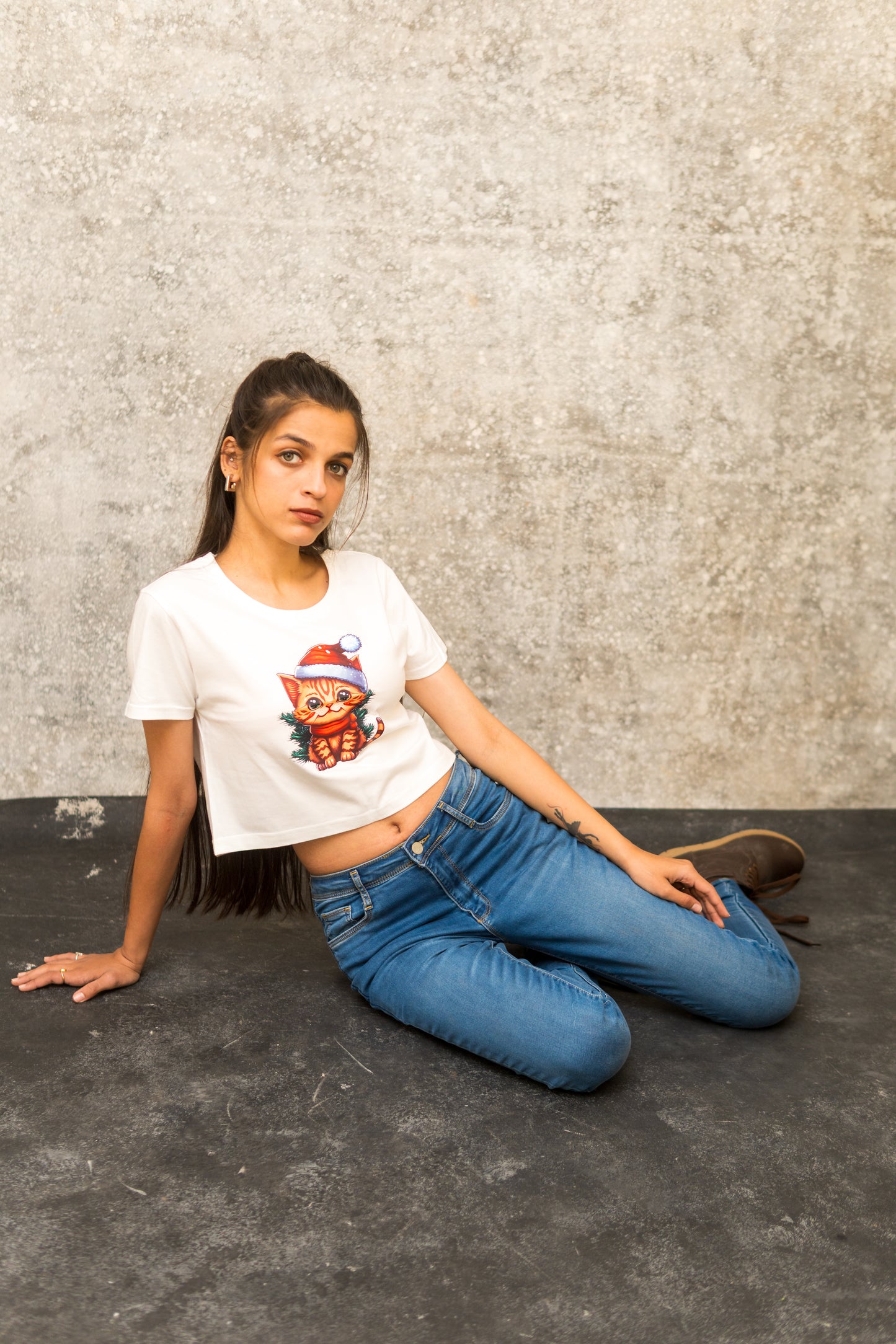 CHRISTMAS KITTY PRINTED COTTON CROP-TOP